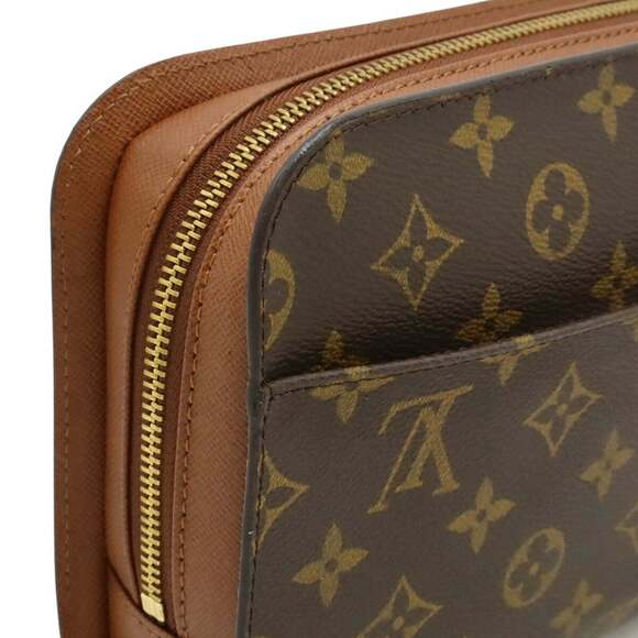 LOUIS VUITTON Authentic Brown Monogram Clutch Bag - Picture 9 of 10